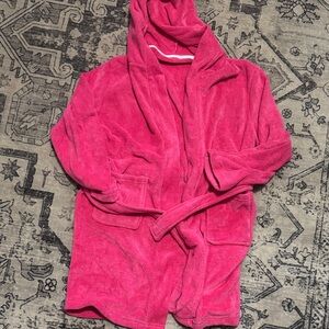 Cozy Pink Hooded girls robe nwot